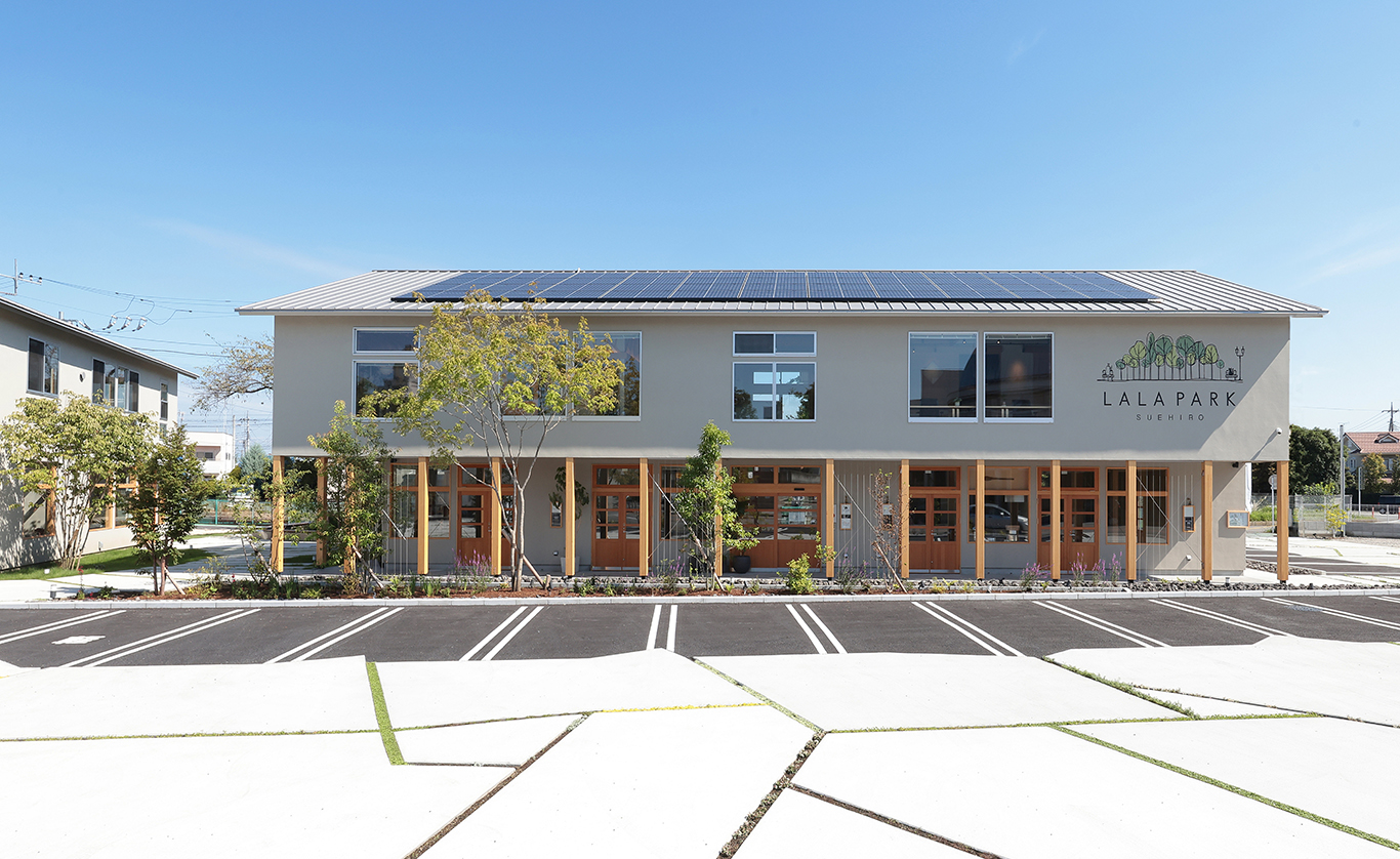 ララハウス株式会社 